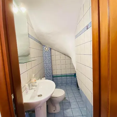 Chrisa's Apartment *
