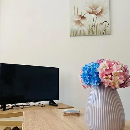Chrisa's شقة